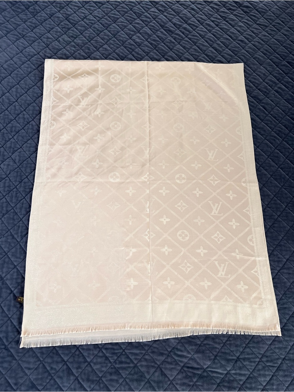 Louis Vuitton silk scarf cashmere shine sparkle vintage beige cream S